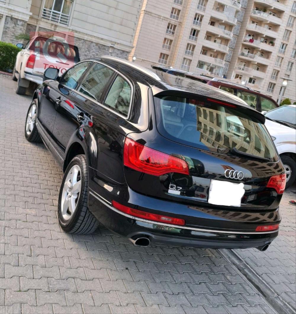 اودي Q7